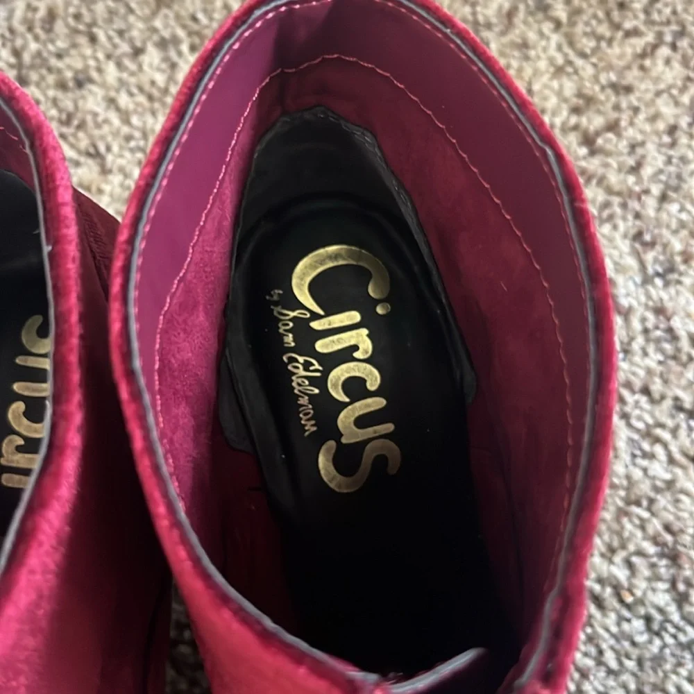 Circus Sam Edelman Vanessa Zipper Velvet Ankle Boots Booties Burgundy - Picture 9 of 9